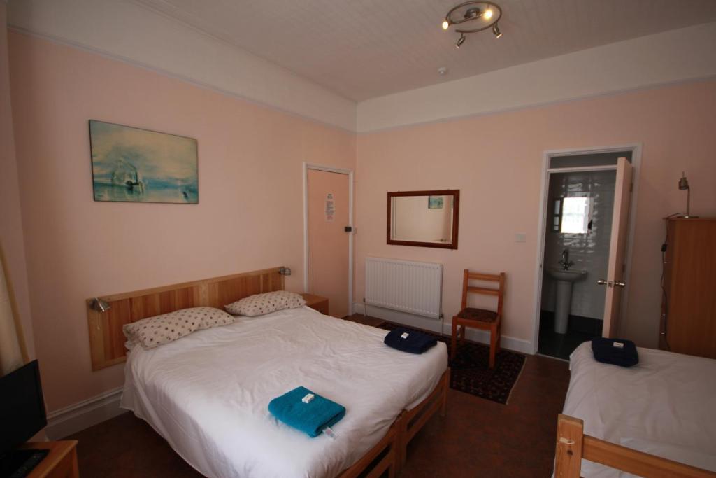 Dolphins Hotel Bournemouth Ruang foto